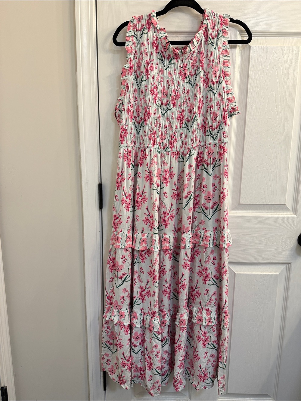 crown & ivy White Dress with Pink Floral Print
